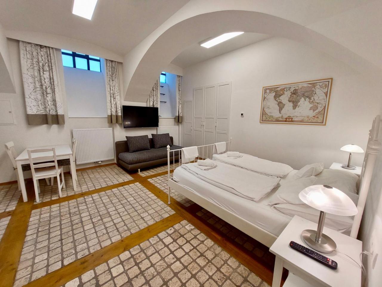 Modern Studios Near City Center Vienna Exterior photo